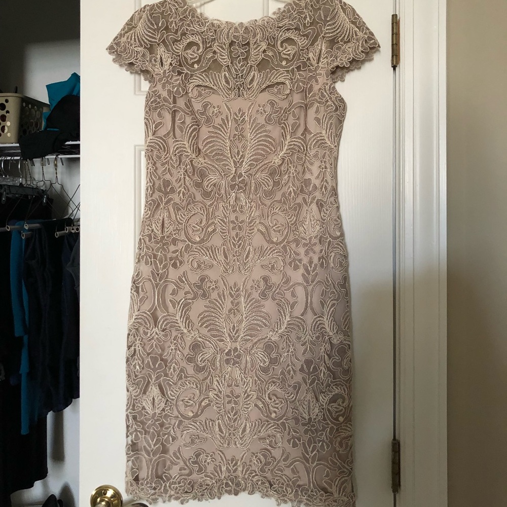 Tadashi Shoji Illusion Yoke Lace Sheath Dress